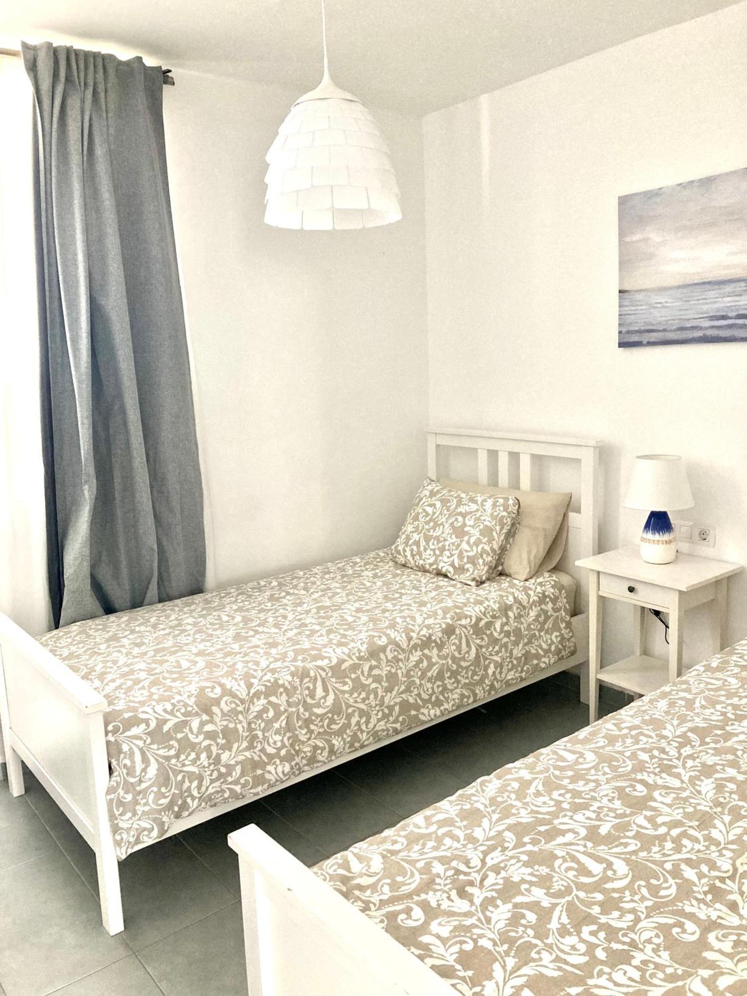 Ground Floor Apartment With Pool, Next To The Beach Коста-Тегісе Екстер'єр фото