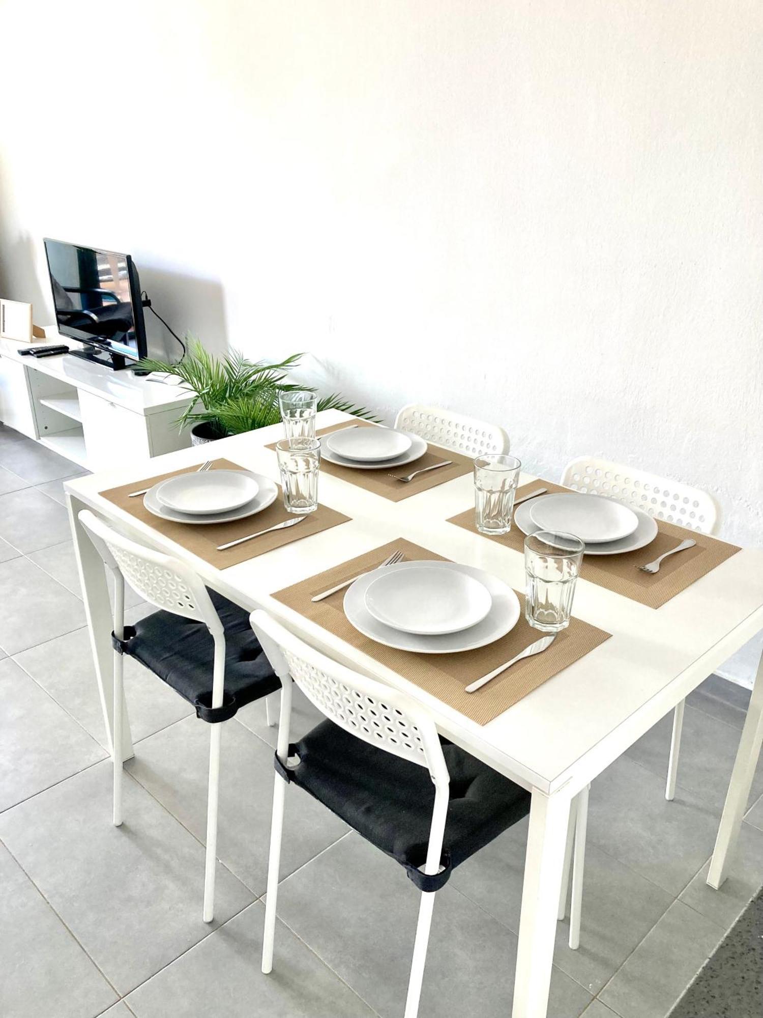 Ground Floor Apartment With Pool, Next To The Beach Коста-Тегісе Екстер'єр фото